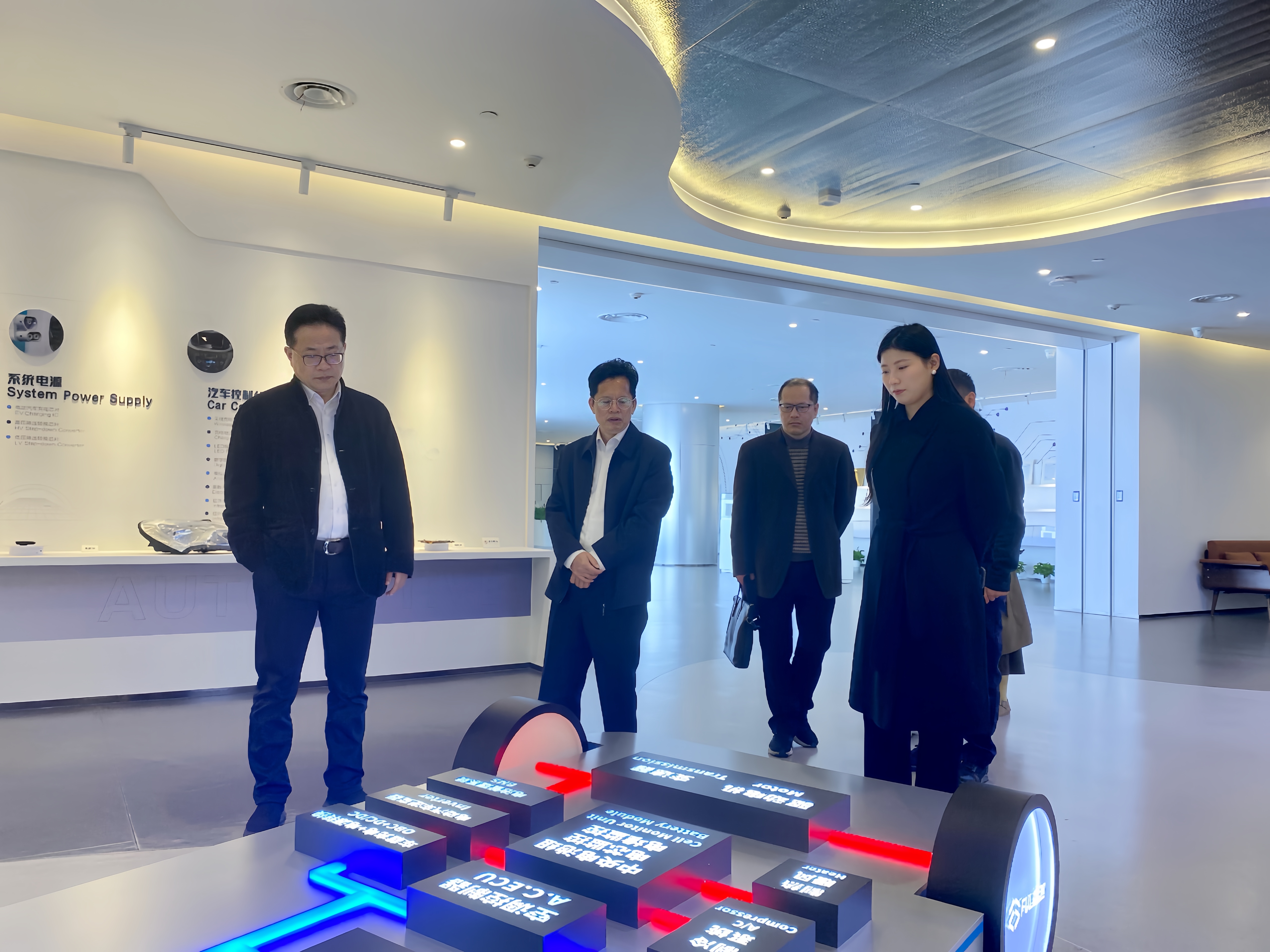 浙江金控赴湖州市德清县和杭州高新区（滨江）富阳特别合作区考察调研2.jpg